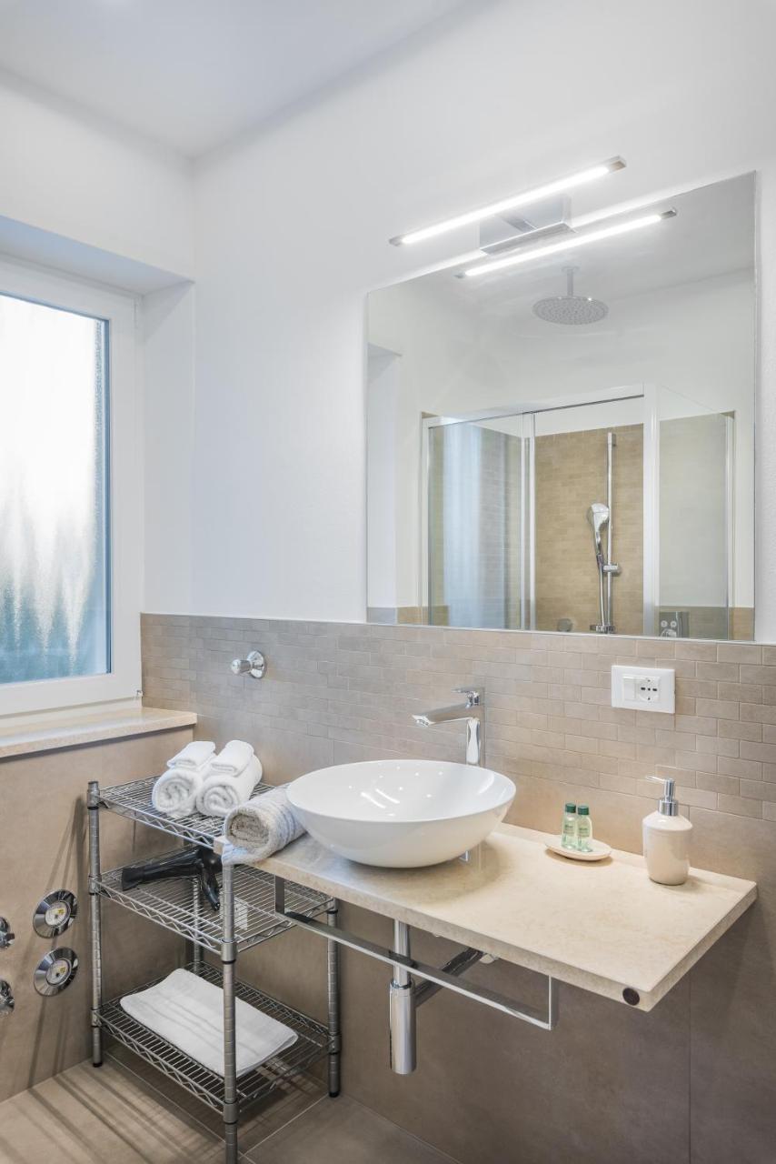 Fior Apartments Schiller Merano Exteriör bild