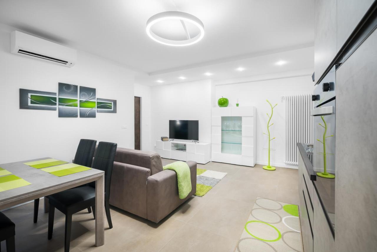 Fior Apartments Schiller Merano Exteriör bild